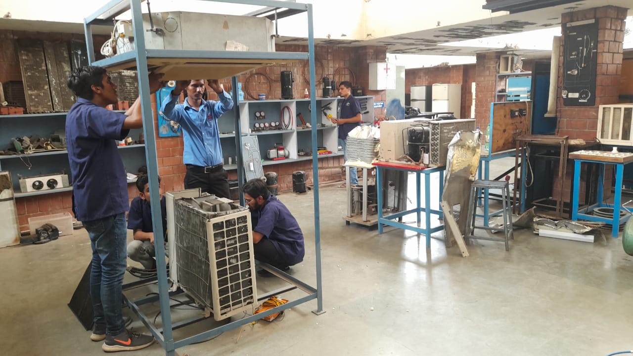 Refrigeration And Air Conditioning Technician Gallery