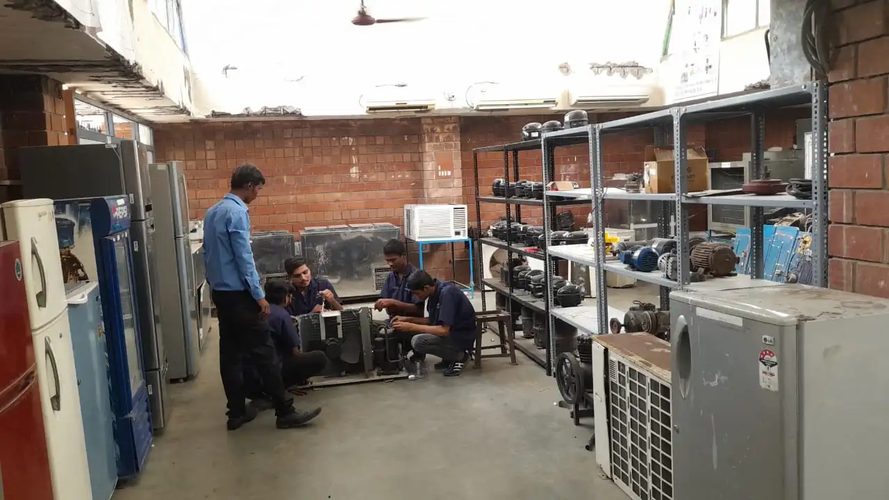 Refrigeration And Air Conditioning Technician Gallery